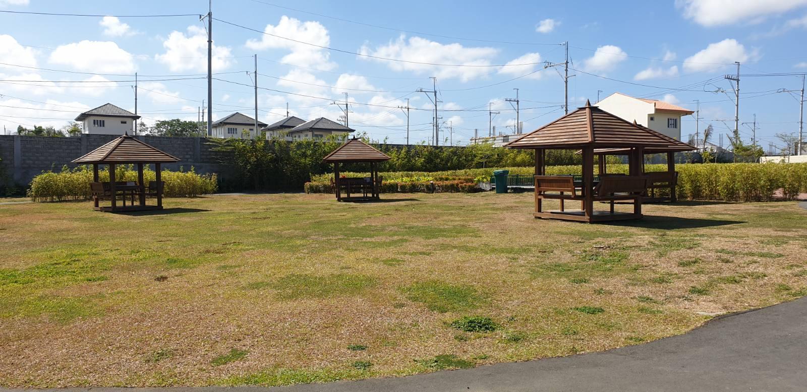 Amenities 2 gazebo
